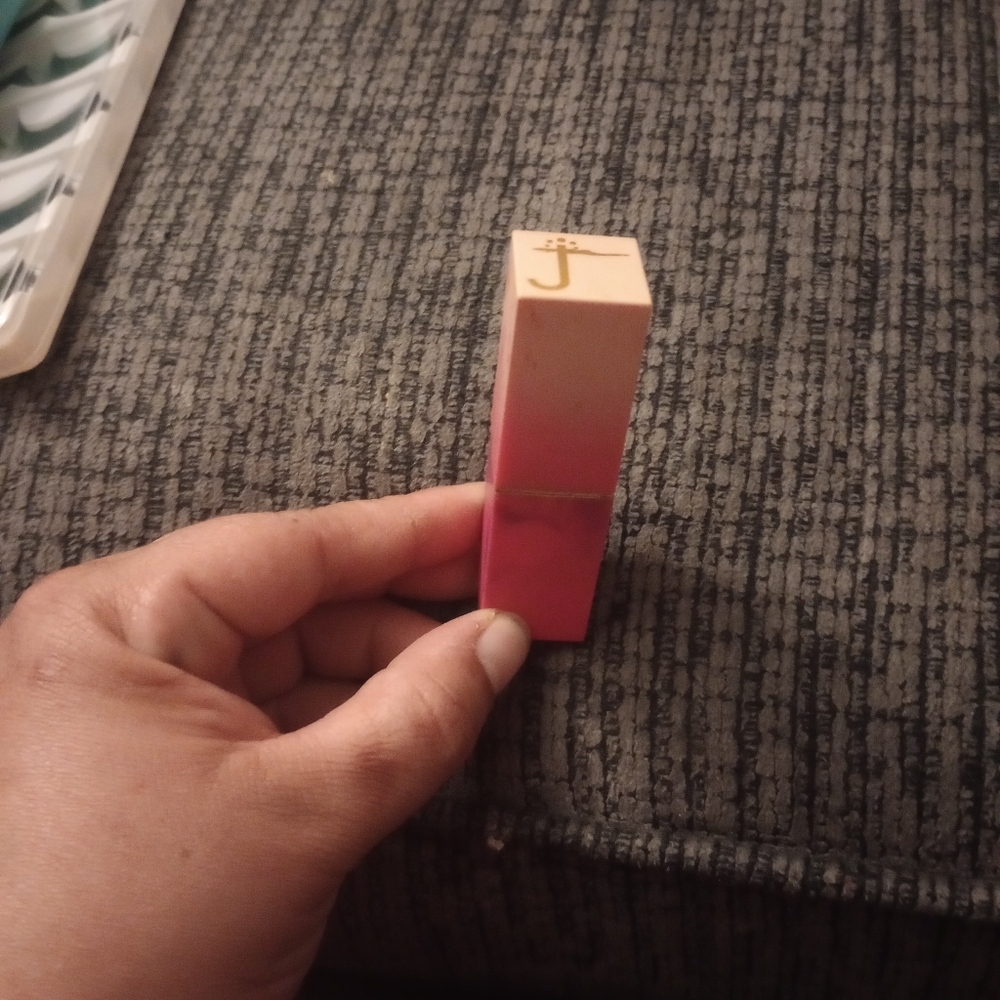 Juvias Lipstick